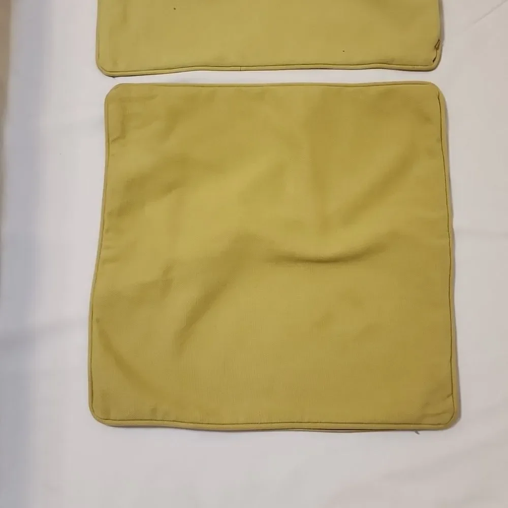 - 3 Pottery Barn throw pillows‎ coves 18x18”